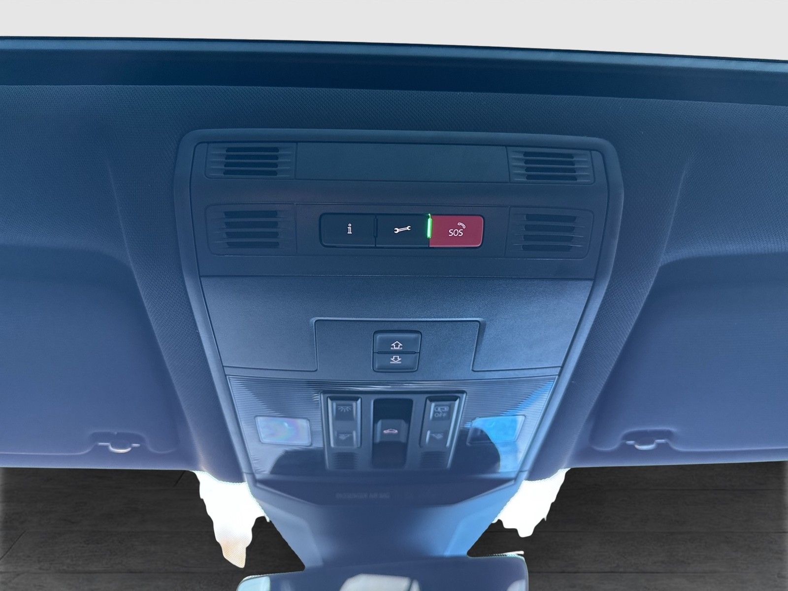 Volkswagen T-Roc 1.5 R-LINE BLACKSTYLE PANO BEATS LM19 NAVI