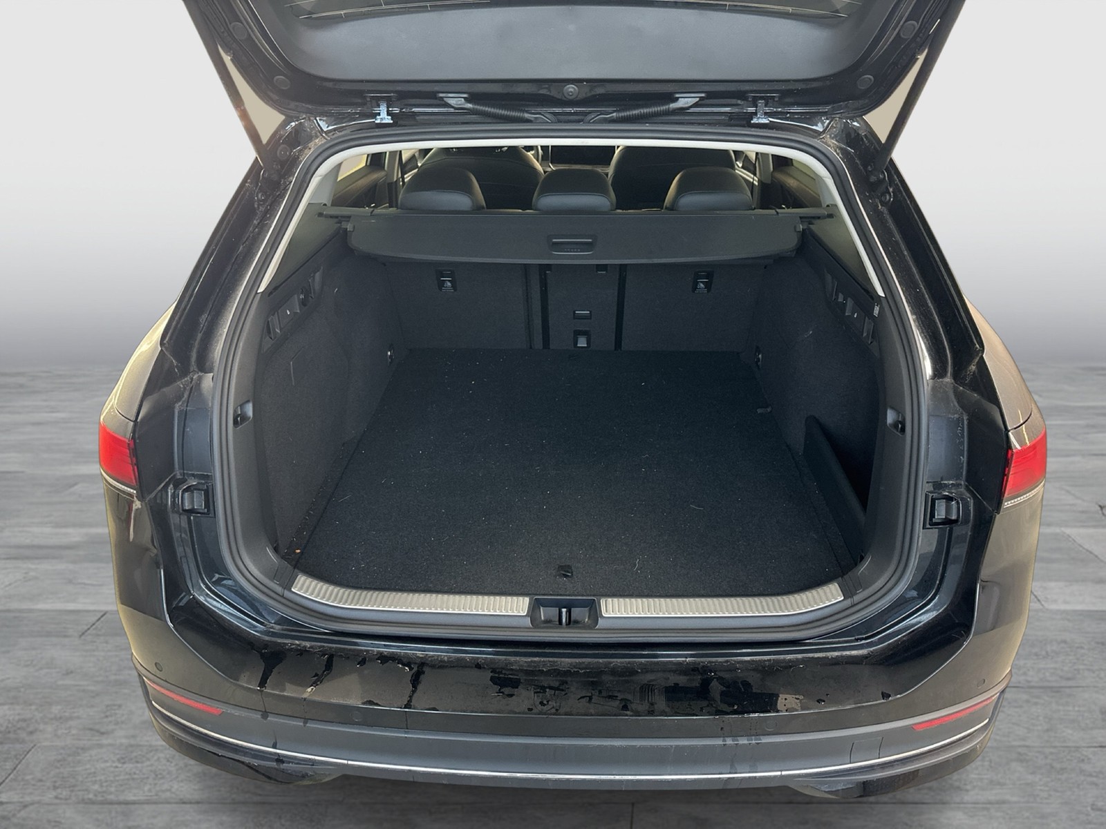 Volkswagen Passat Variant 1.5 HYBRID BUSINESS AHK CAM ACC