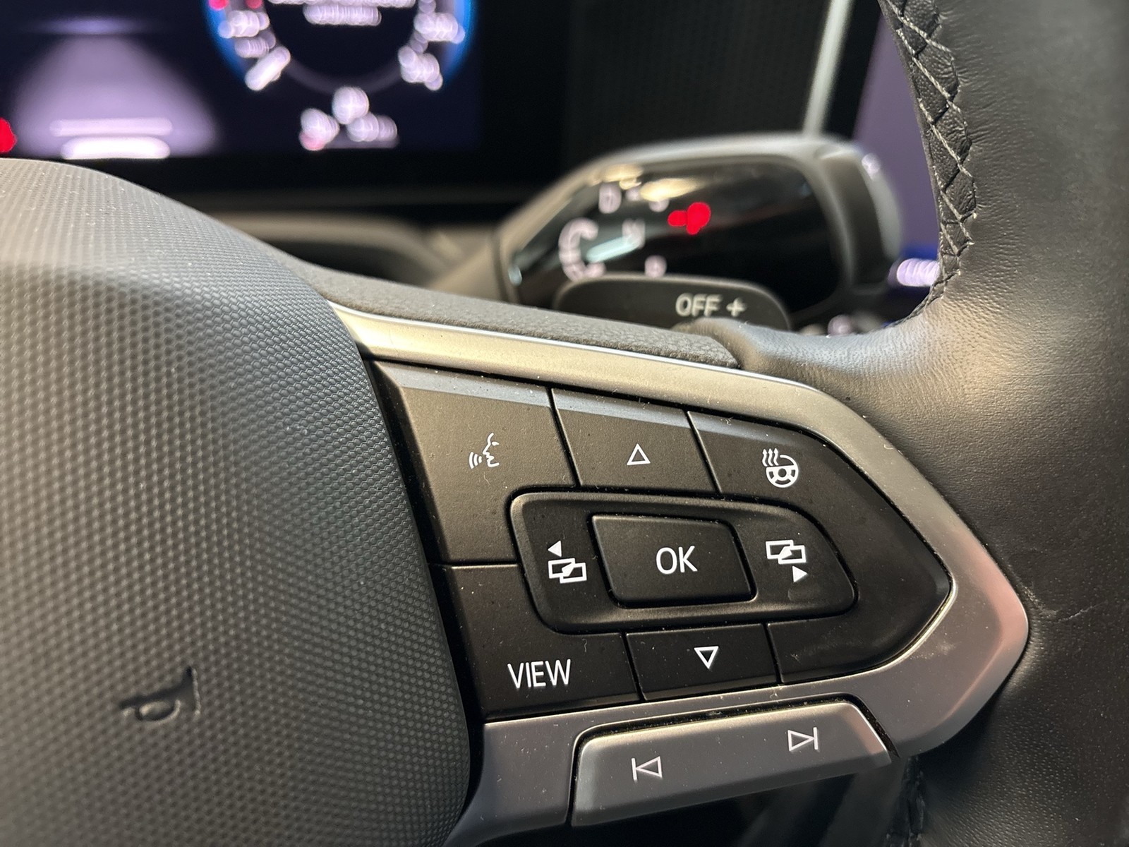 Volkswagen Passat Variant 1.5 HYBRID BUSINESS AHK CAM ACC