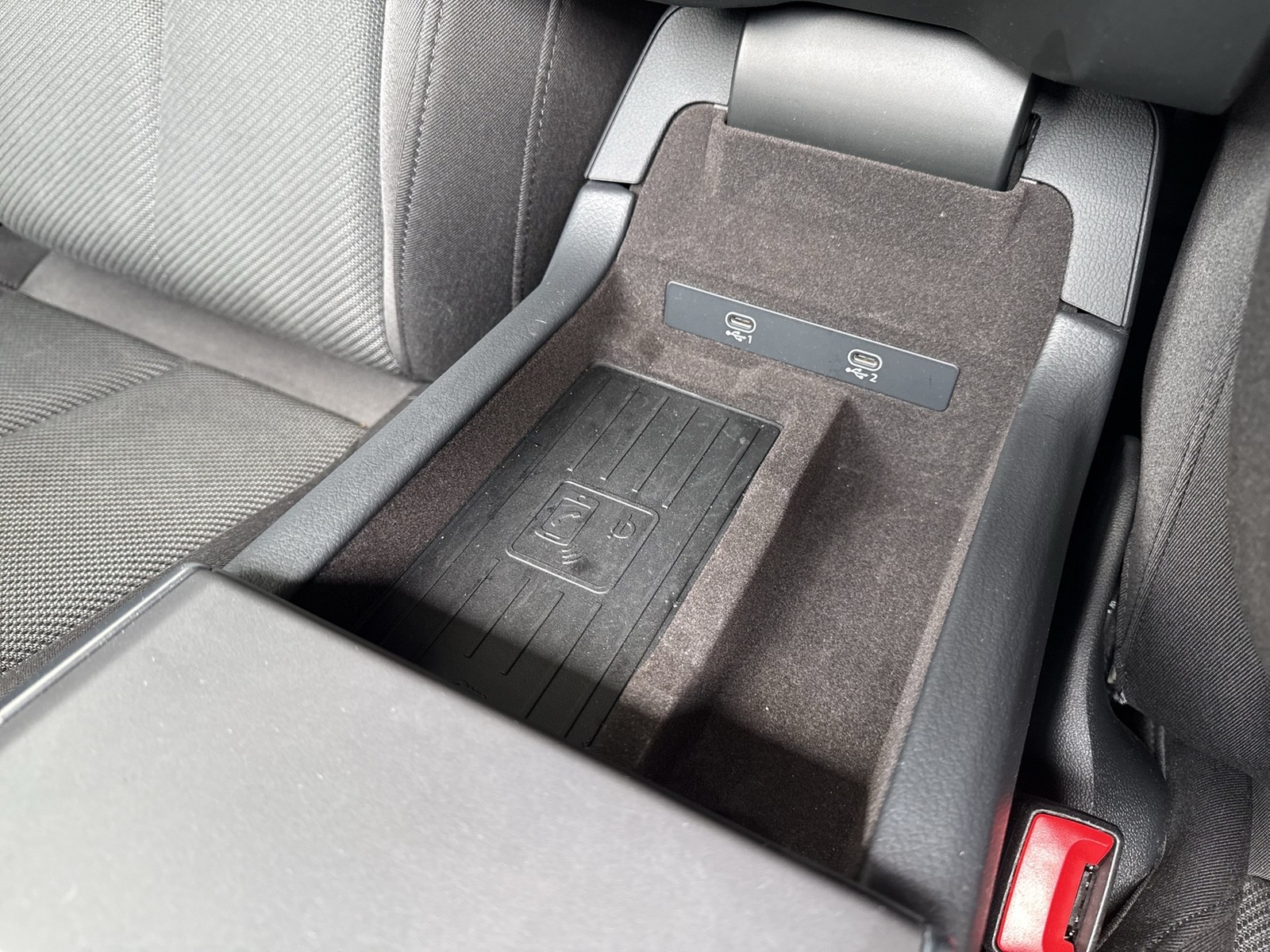 Audi A6 Avant 40 AHK CAM ACC E-KLAPPE NAVI+ LM17