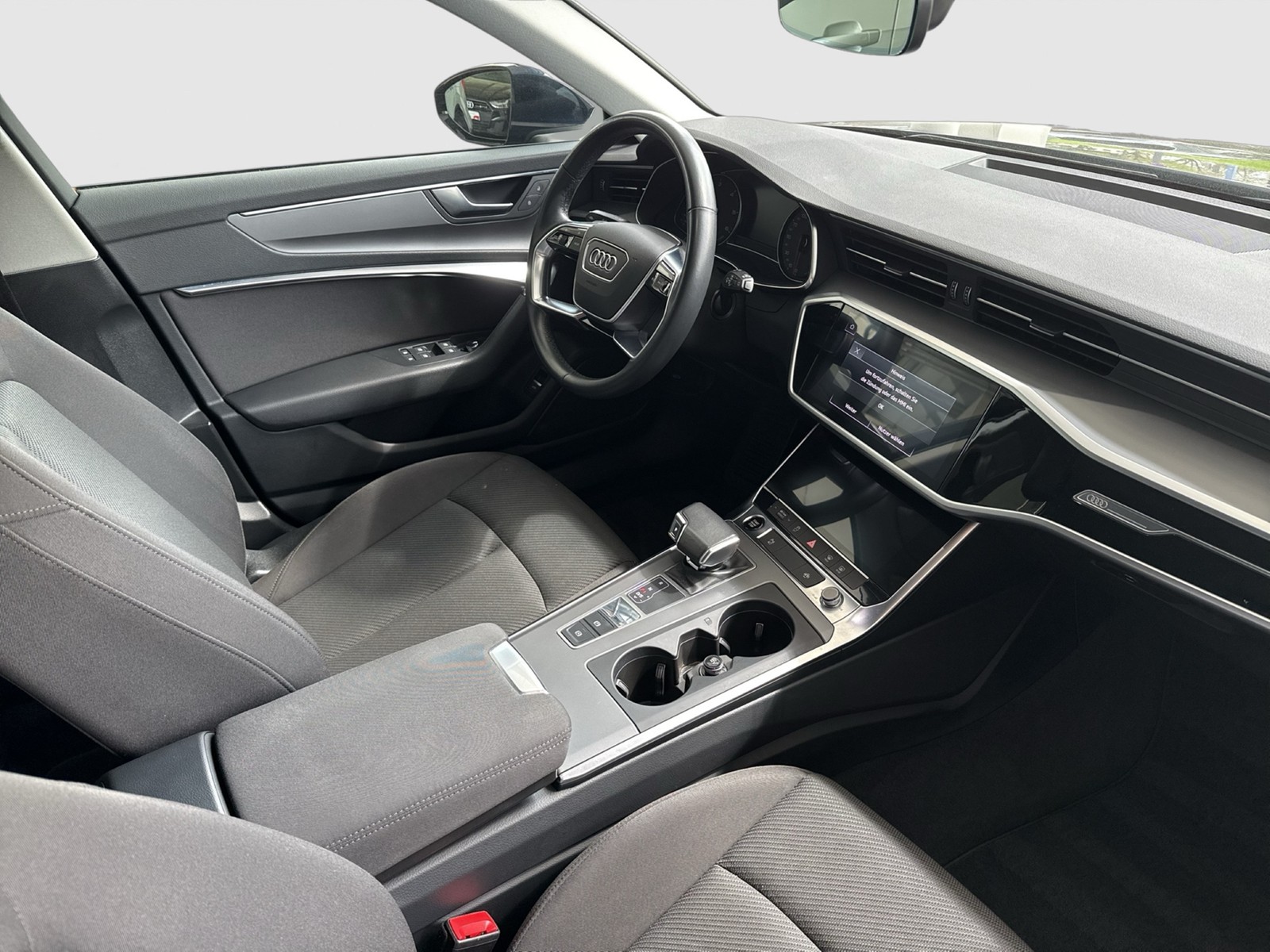 Audi A6 Avant 40 AHK CAM ACC E-KLAPPE NAVI+ LM17