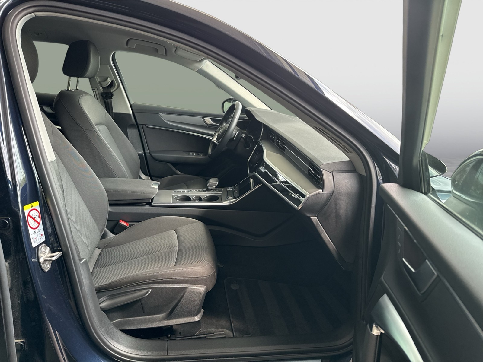 Audi A6 Avant 40 AHK CAM ACC E-KLAPPE NAVI+ LM17