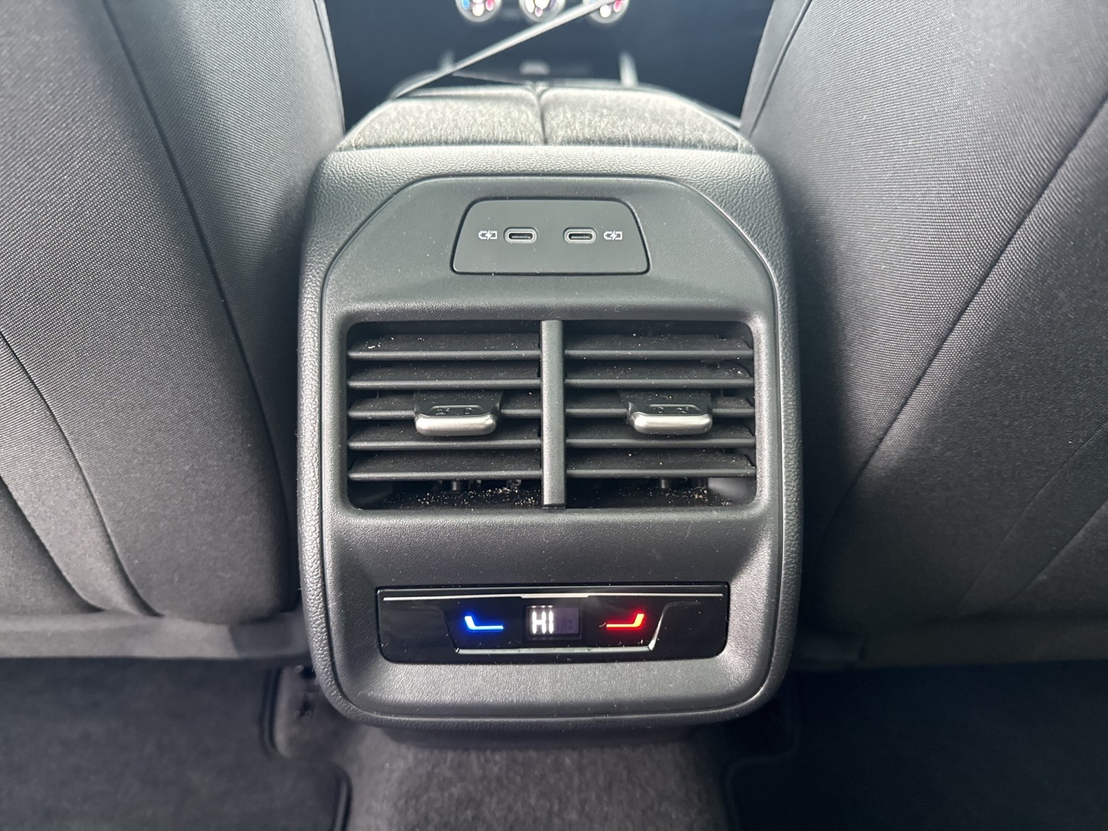 Skoda Superb Combi 2.0 SELECTION 4X4 PANO STANDHZ. AHK