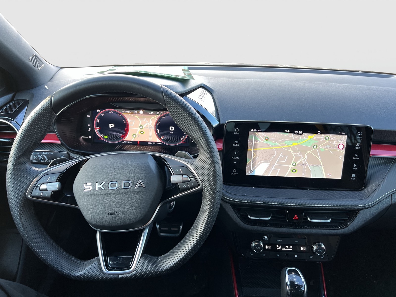 Skoda Fabia 1.0 MONTE CARLO CAM NAVI CARPLAY SITZHEIZ.