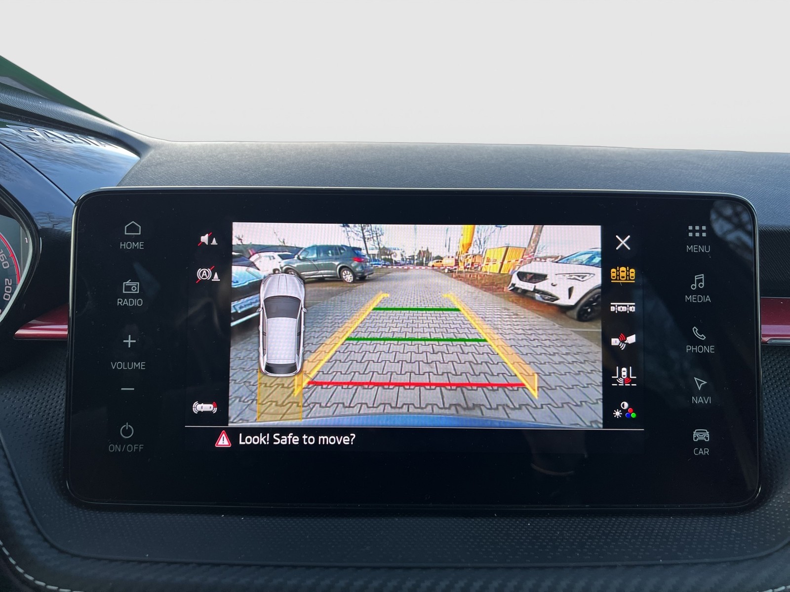 Skoda Fabia 1.0 MONTE CARLO CAM NAVI CARPLAY SITZHEIZ.