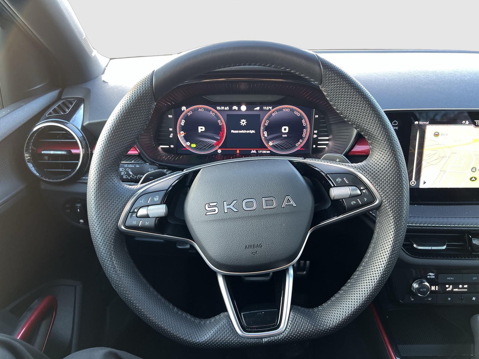 Skoda Fabia 1.0 MONTE CARLO CAM NAVI CARPLAY SITZHEIZ.