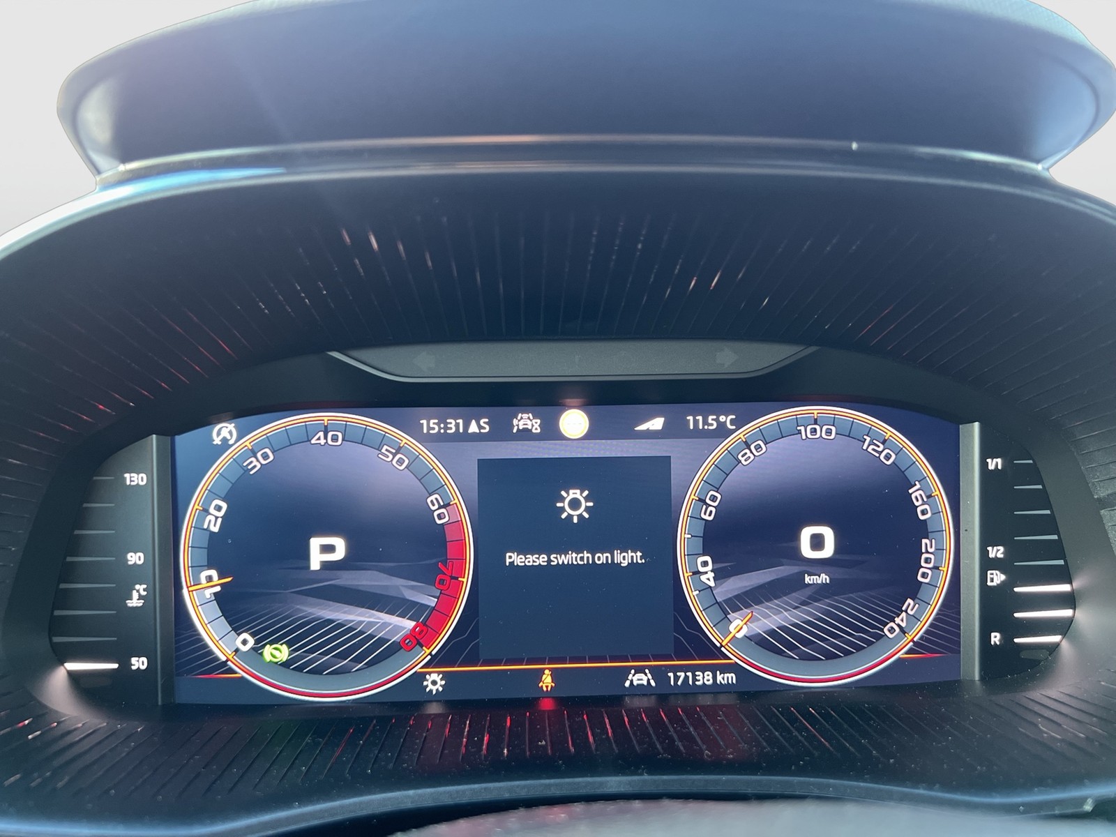 Skoda Fabia 1.0 MONTE CARLO CAM NAVI CARPLAY SITZHEIZ.