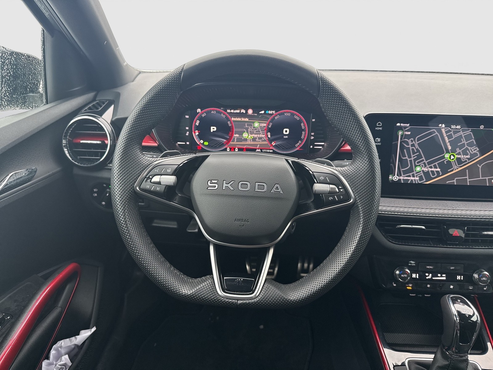 Skoda Fabia 1.0 MONTE CARLO CAM NAVI CARPLAY SITZHEIZ.