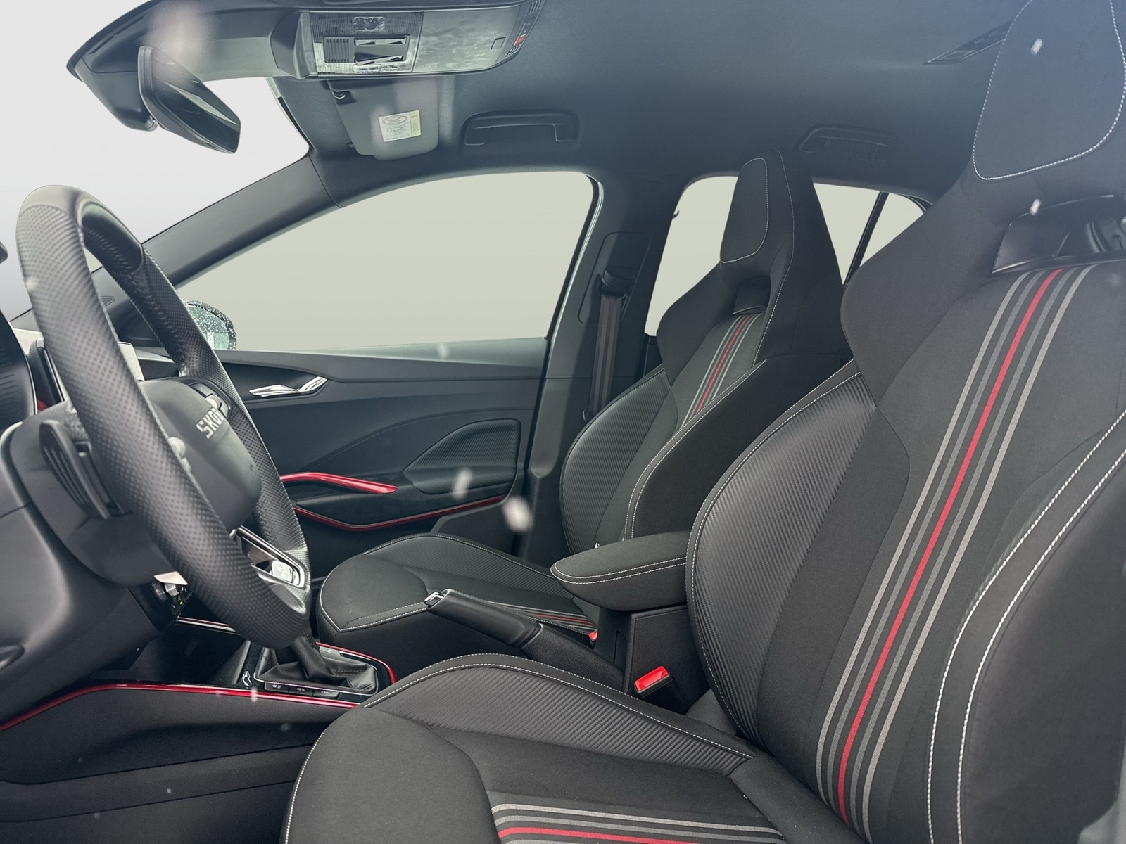 Skoda Fabia 1.0 MONTE CARLO CAM NAVI CARPLAY SITZHEIZ.