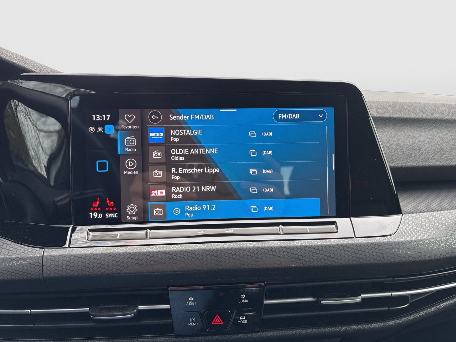 Volkswagen Golf VIII 2.0 GTI NAVI LED+ LM17 CARPLAY SITZHZ.