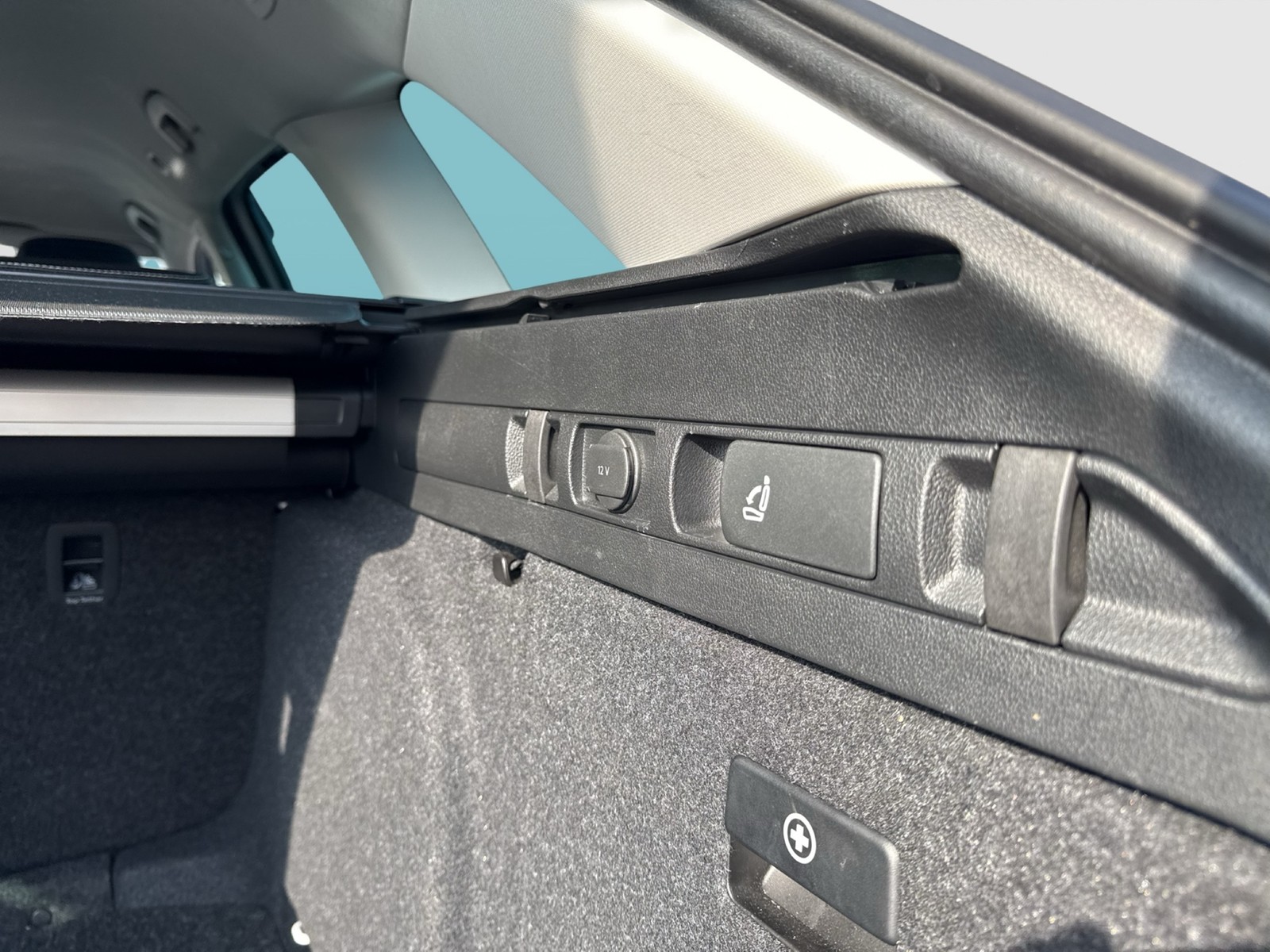 Skoda Superb Combi 2.0 L&K LEDER CANTON CAM ACC LM19