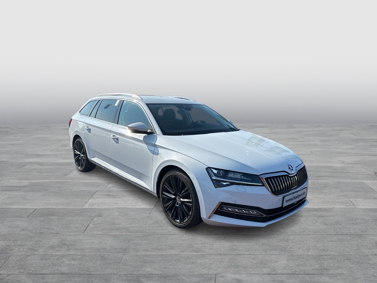 Skoda Superb Combi 2.0 L&K LEDER CANTON CAM ACC LM19