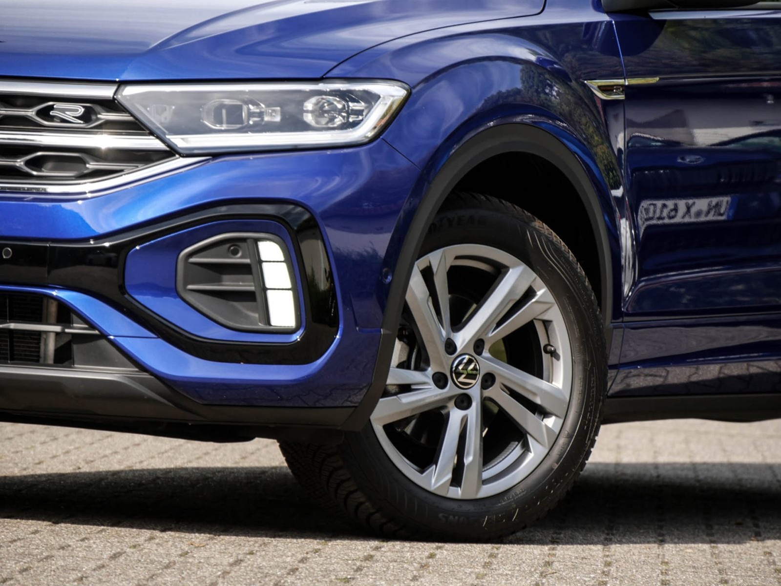 Volkswagen T-Roc 1.0 R-LINE ACC LM17 E-KLAPPE NAVI SITZHEIZ