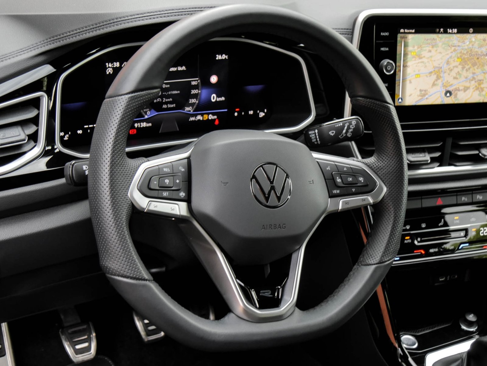 Volkswagen T-Roc 1.0 R-LINE ACC LM17 E-KLAPPE NAVI SITZHEIZ