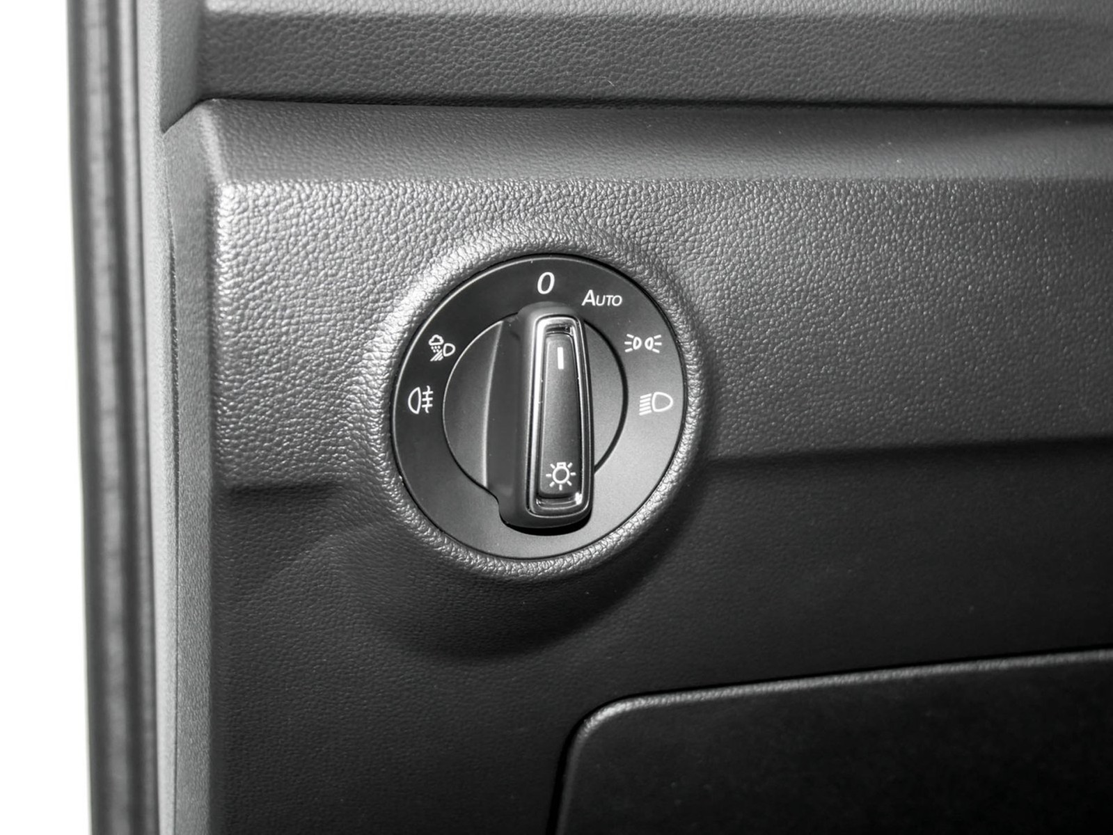 Volkswagen T-Roc 1.0 R-LINE ACC LM17 MATRIXLED NAVI SITZHZ.