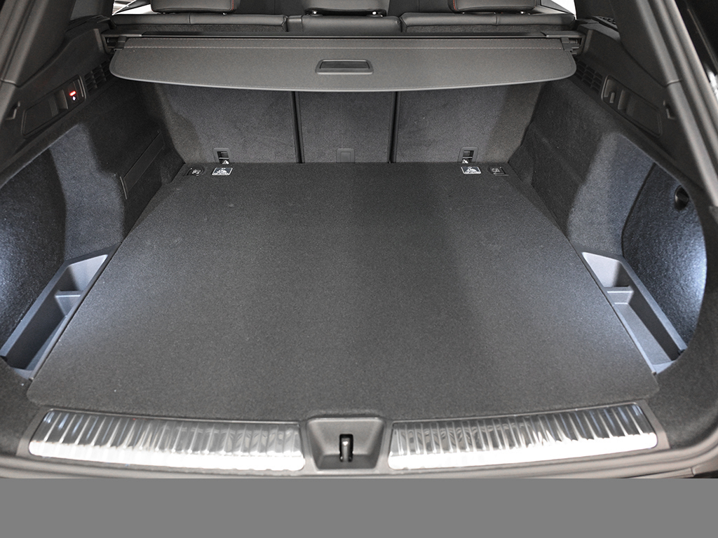 Audi Q5 SUV e-hybrid quattro s tronic AHK PANO LM20