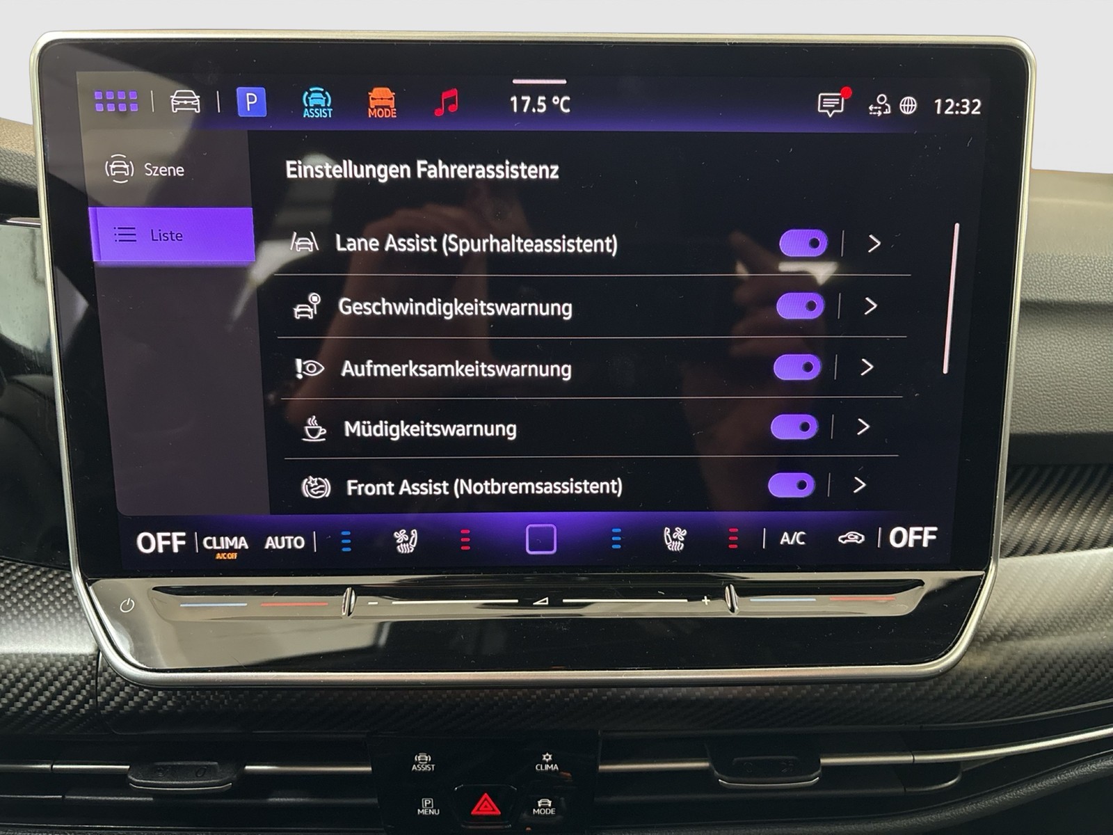 Volkswagen Golf VIII2.0 R BLACK EDITION 4X4 AKRAPOVIC LEDER