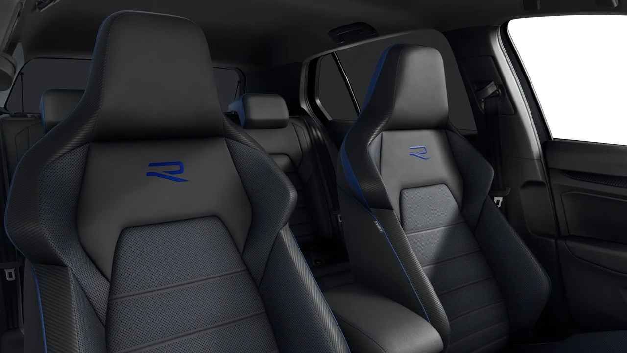 Volkswagen Golf VIII2.0 R BLACK EDITION 4X4 AKRAPOVIC LEDER