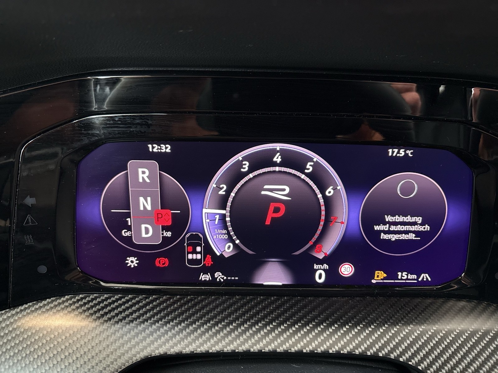 Volkswagen Golf VIII2.0 R BLACK EDITION 4X4 AKRAPOVIC LEDER