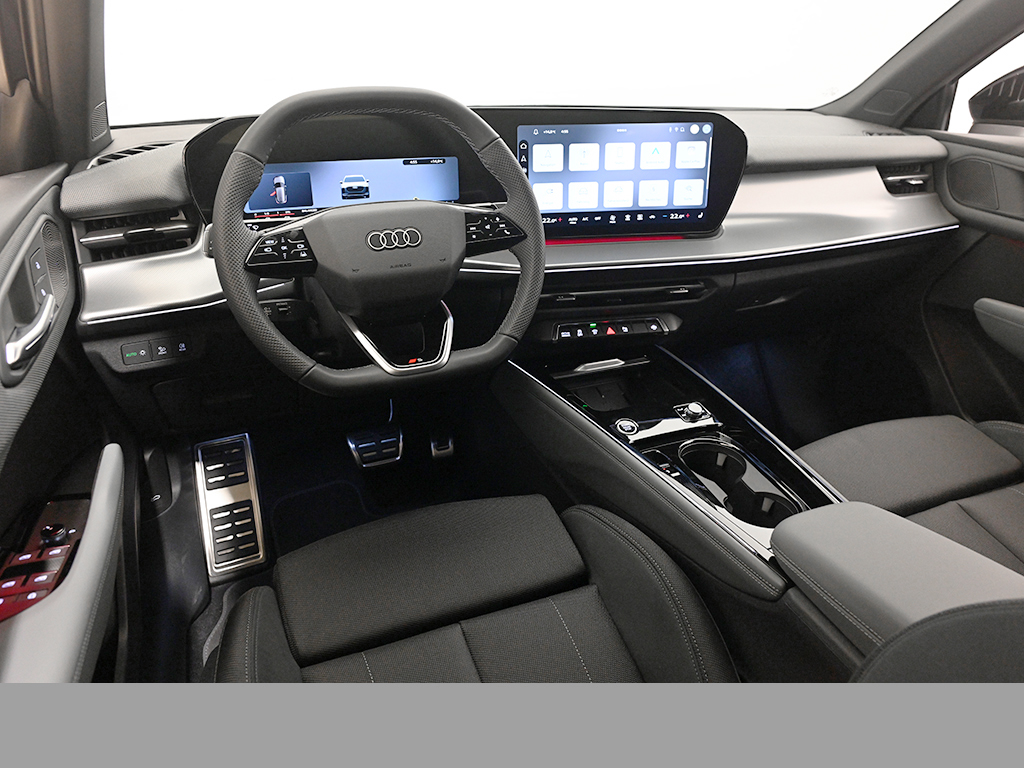 Audi Q3 SUV e-hybrid s tronic S Line AHK TECH+ LM20