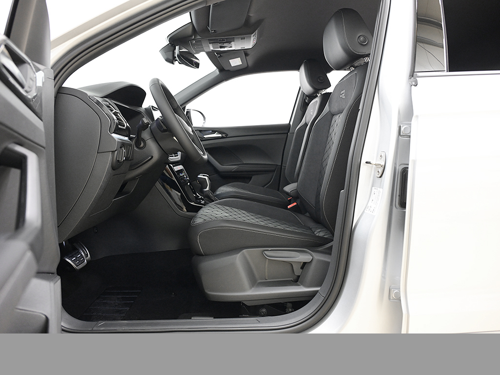 Volkswagen T-Cross 1.5 R-LINE DSG