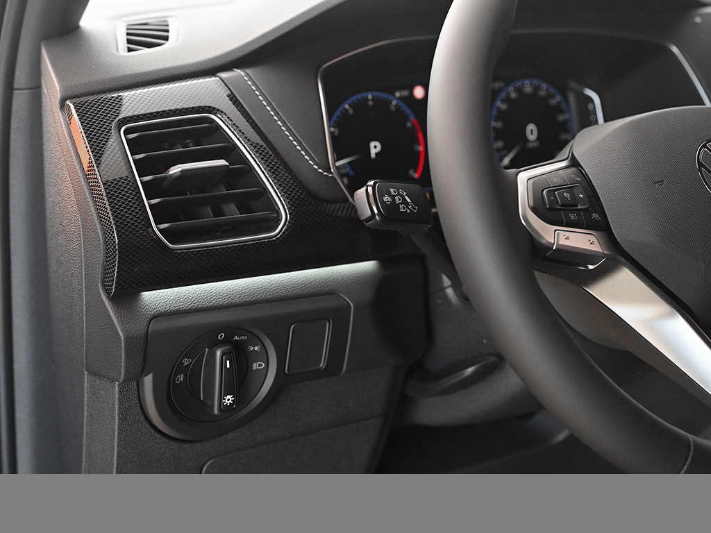 Volkswagen T-Cross 1.5 R-LINE DSG