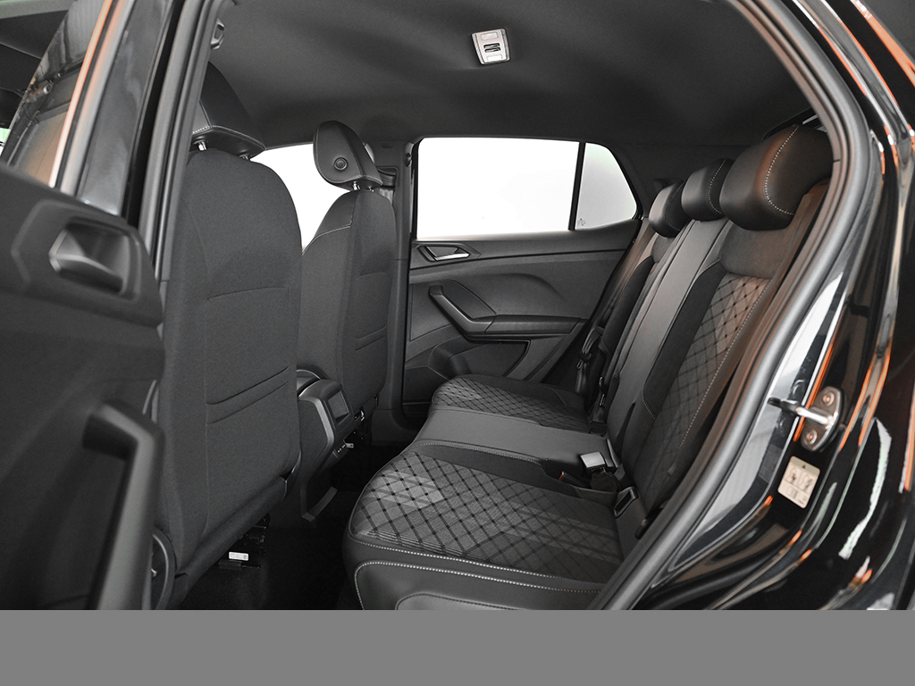 Volkswagen T-Cross 1.5 R-LINE DSG