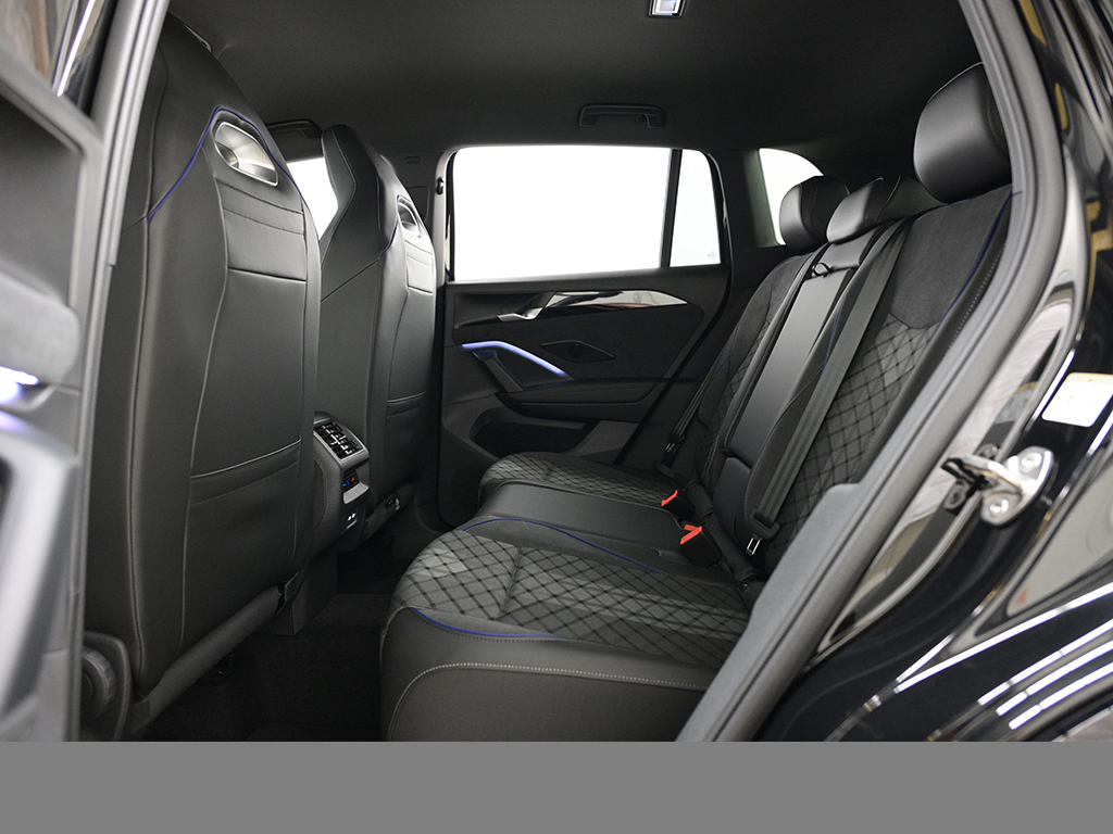 Volkswagen Tiguan 2.0 R-LINE DSG NAVI eKLAPPE KEYLESS