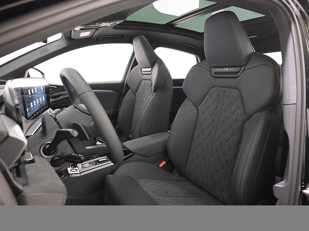 Audi Q6 Sportback e-tron quattro AHK PANO B&O LM21