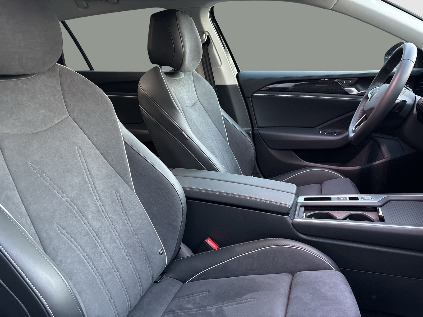 Volkswagen Passat Variant 2.0 BUSINESS NAVI KAMERA AHK ALU