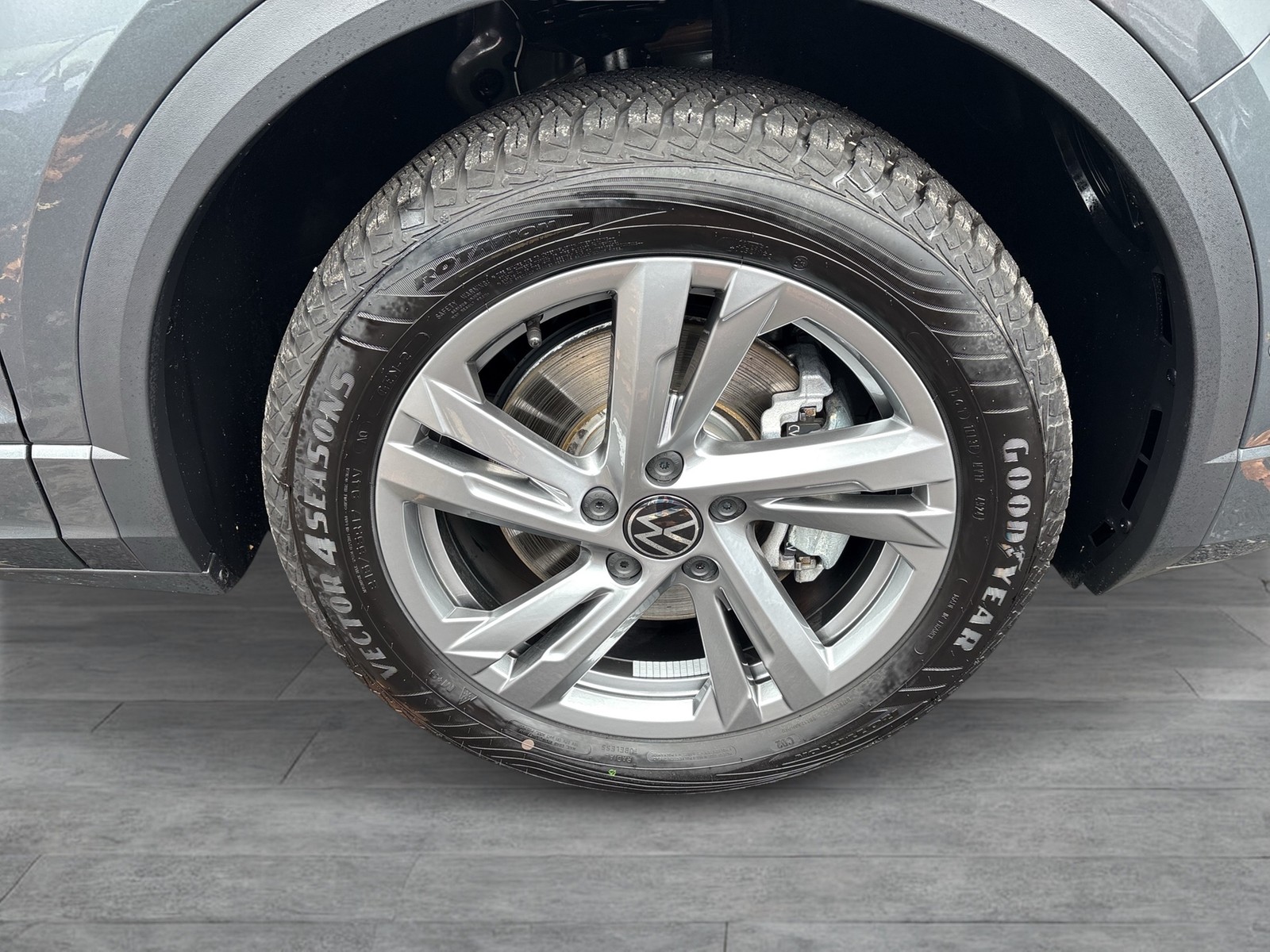 Volkswagen T-Roc 2.0 R-LINE NAVI SITZHEIZUNG ALU LED ACC