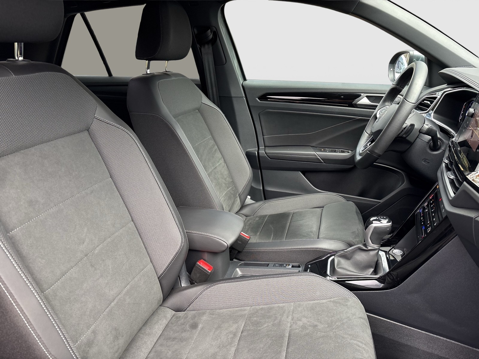 Volkswagen T-Roc 2.0 R-LINE NAVI SITZHEIZUNG ALU LED ACC