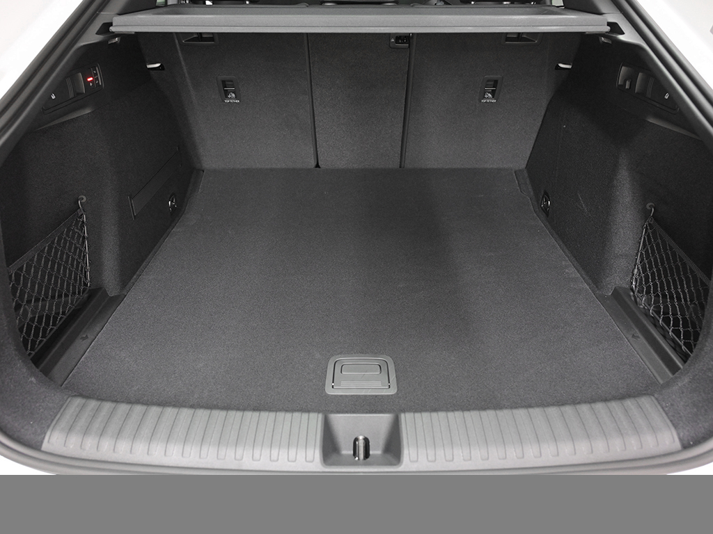 Audi Q6 Sportback e-tron performance AHK PANO LM21