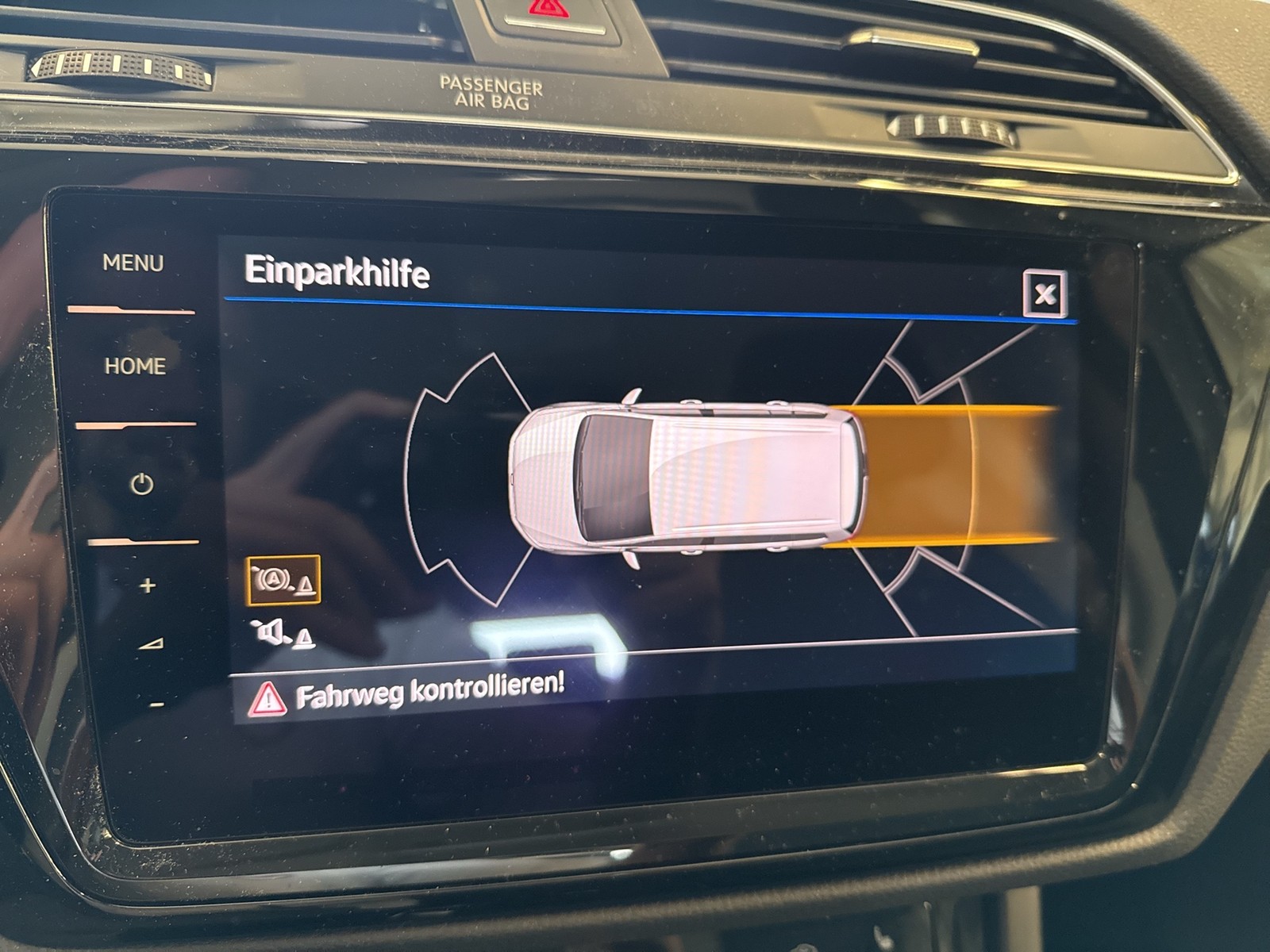 Volkswagen Touran 2.0 HIGHLINE AHK ACC LM17 NAVI CARPLAY
