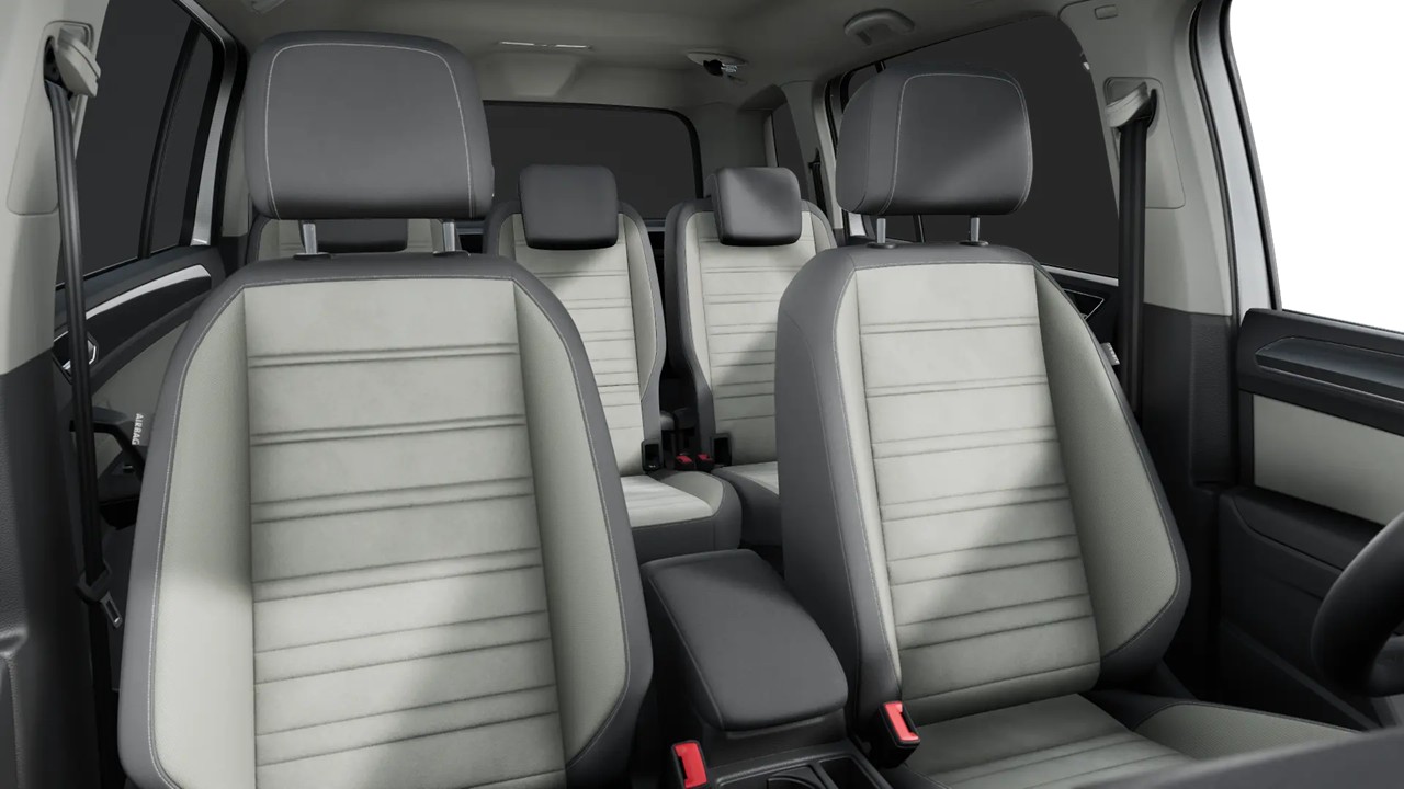 Volkswagen Touran 2.0 HIGHLINE AHK ACC LM17 NAVI LED