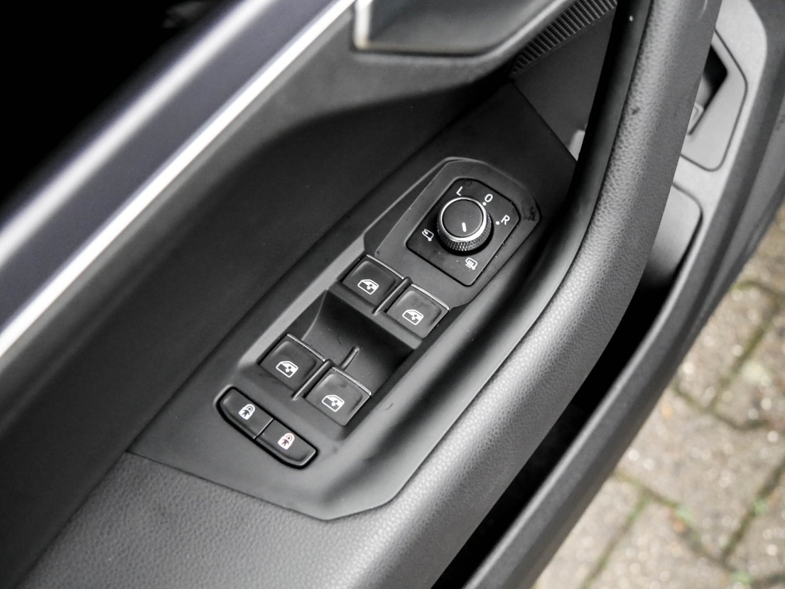 Volkswagen Touareg V6 R-LINE NEUES MODELL HEAD-UP KAMERA
