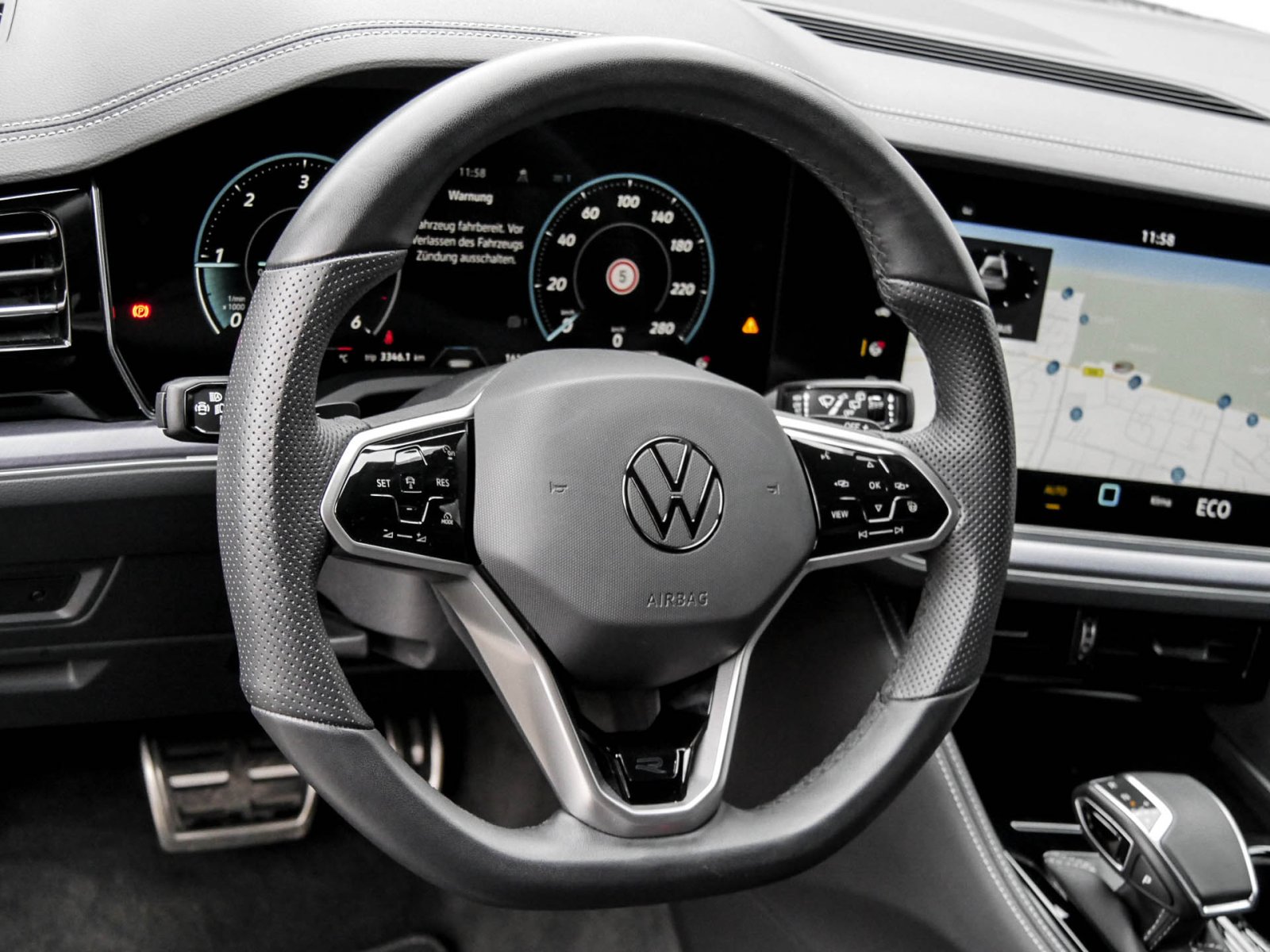 Volkswagen Touareg V6 R-LINE NEUES MODELL HEAD-UP KAMERA