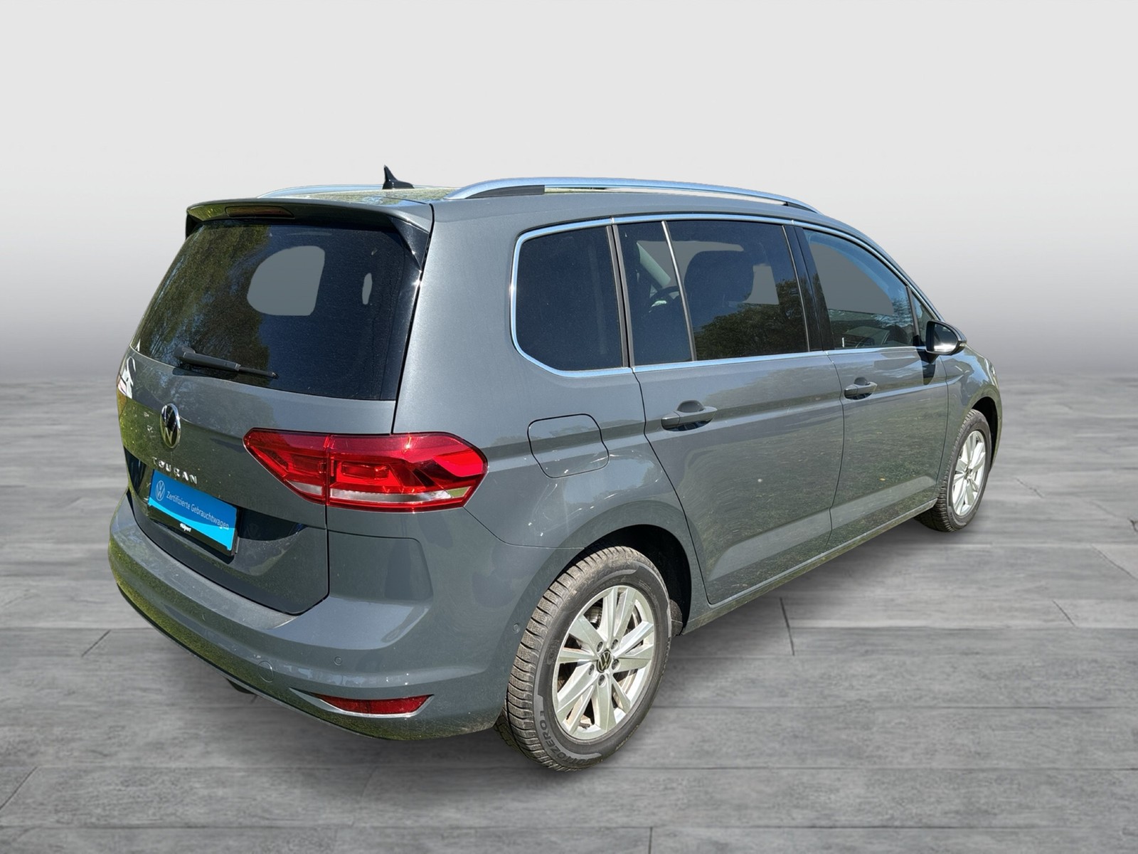 Volkswagen Touran 2.0 HIGHLINE AHK ACC LM17 NAVI SITZHZ LED