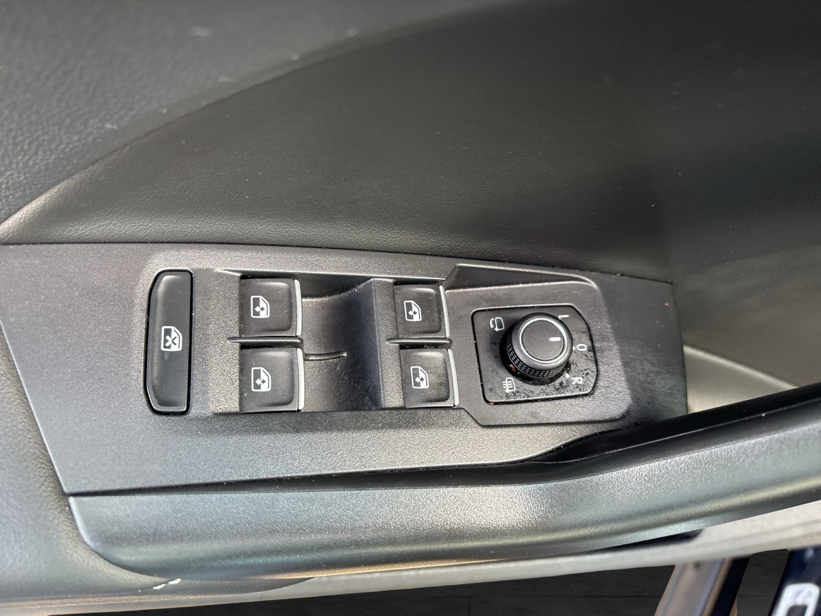 Volkswagen T-Cross 1.5 GOAL ACC LM17 CARPLAY SITZHEIZUNG