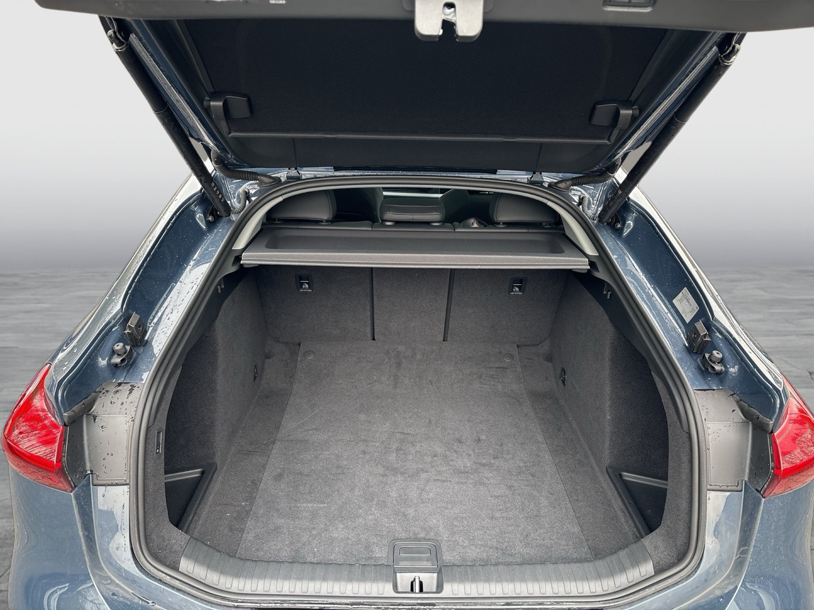 Audi A6 e-tron Sportback S LINE PANO B&O AHK 360°CAM