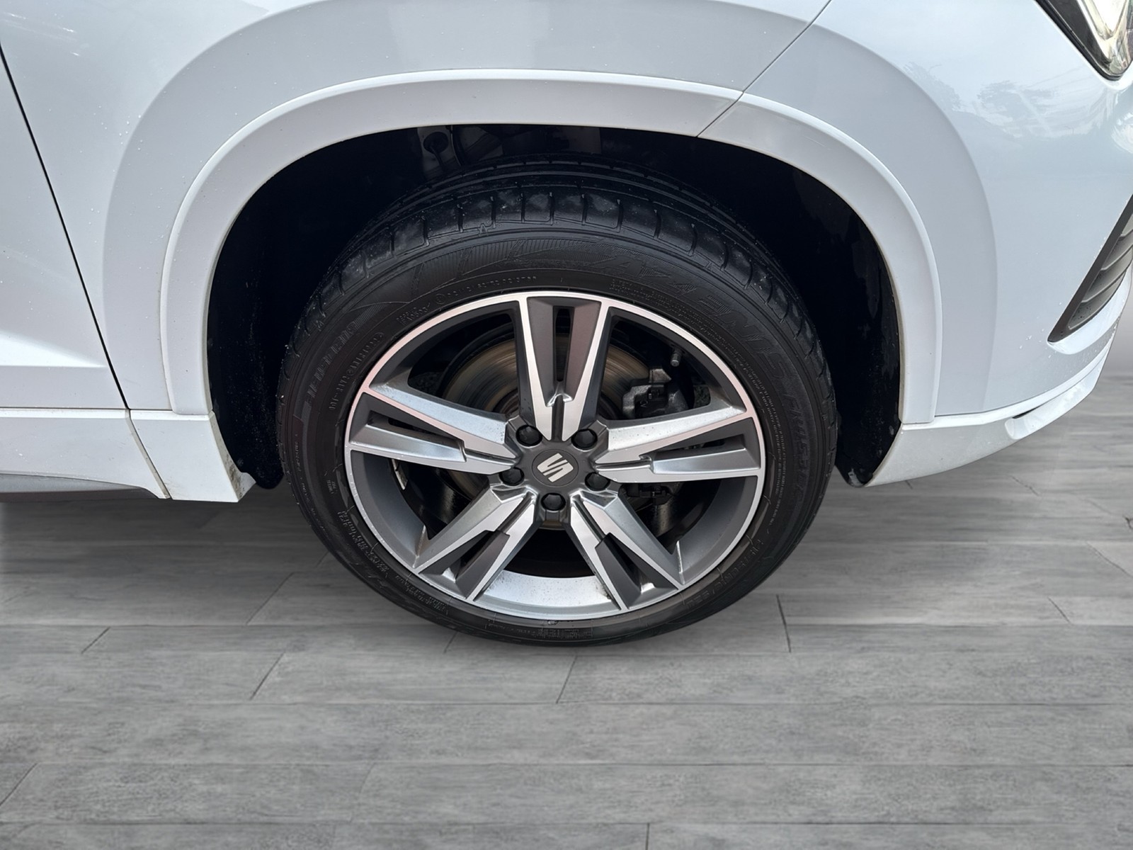Seat Ateca 2.0 FR PANO ALU18 eKLAPPE NAVI KAMERA