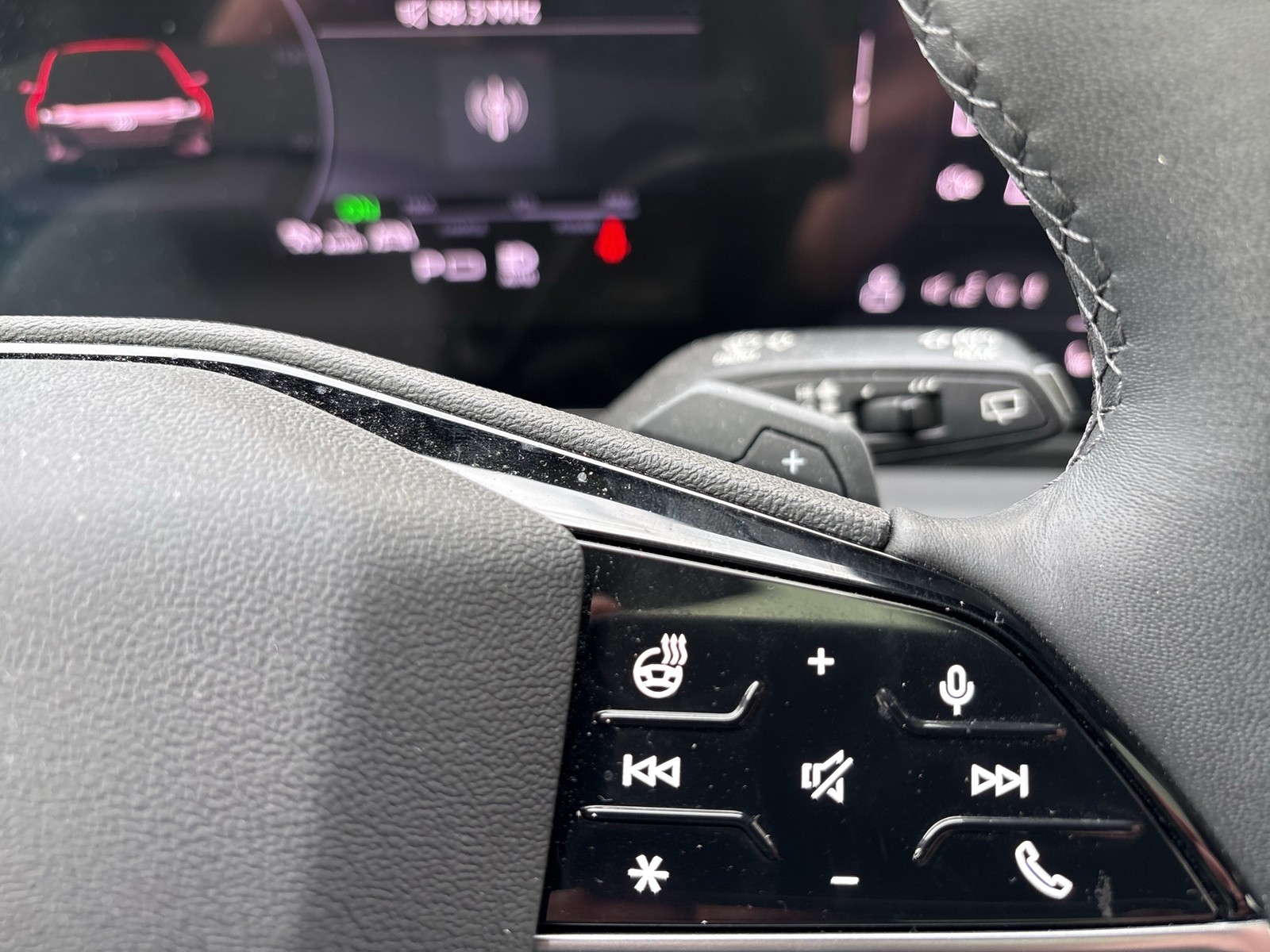 Audi A6 e-tron Avant quattro S LINE PANO B&O AHK LM21