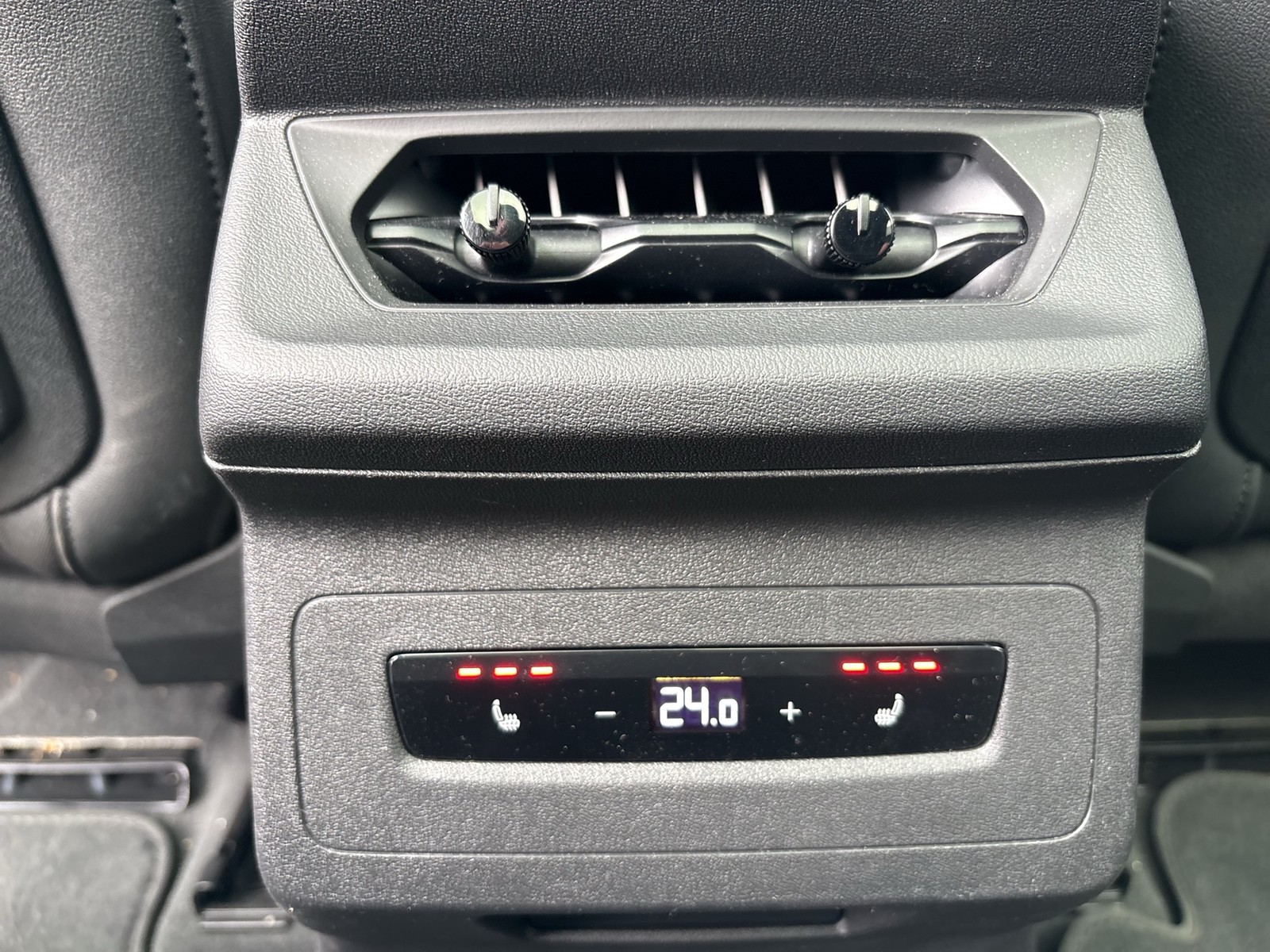 Audi A6 e-tron Avant quattro S LINE PANO B&O AHK LM21