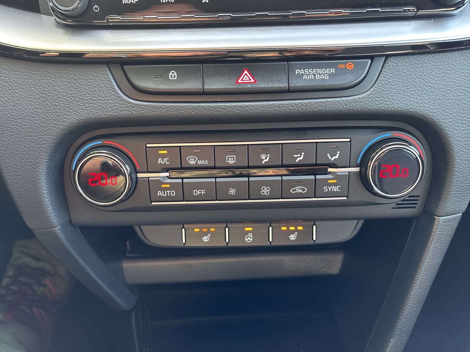Kia XCeed 1.5 Vision CAM LM18 NAVI CARPLAY SITZHEIZ.