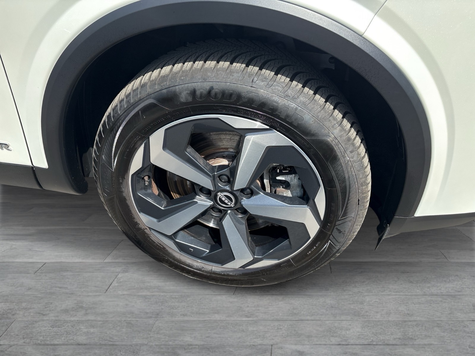 Nissan Qashqai HYBRID N-Connecta e-Power 360°CAM LM18