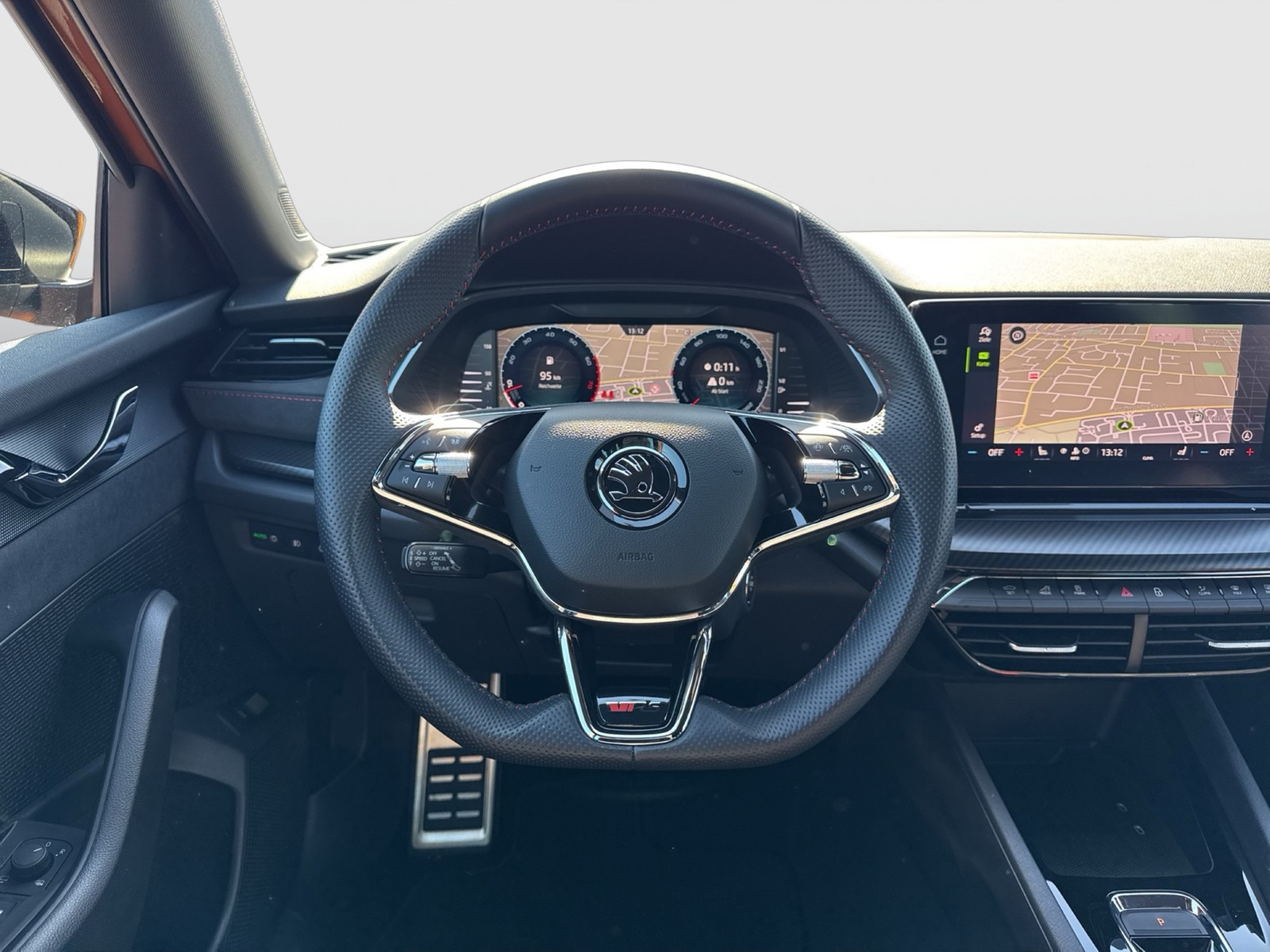 Skoda Octavia Combi 2.0 RS CAM ACC LM18 HEAD-UP MATRIX