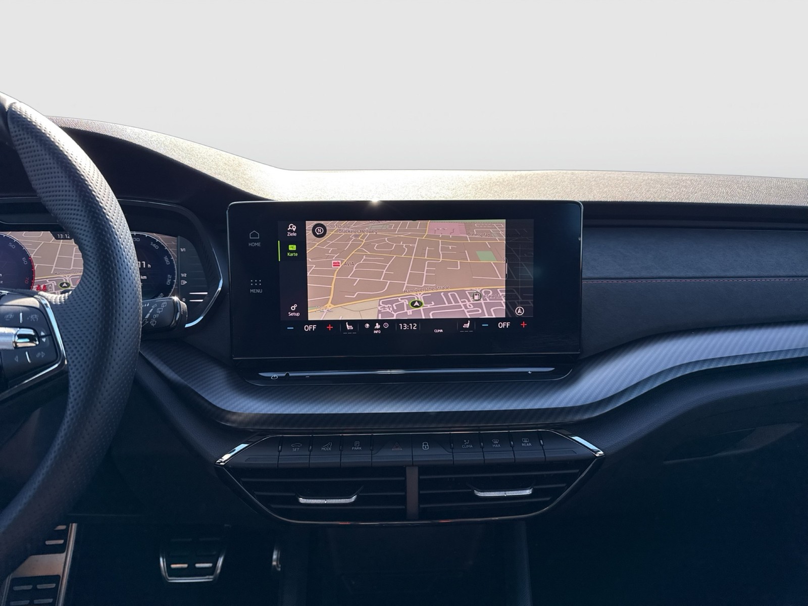 Skoda Octavia Combi 2.0 RS CAM ACC LM18 HEAD-UP MATRIX