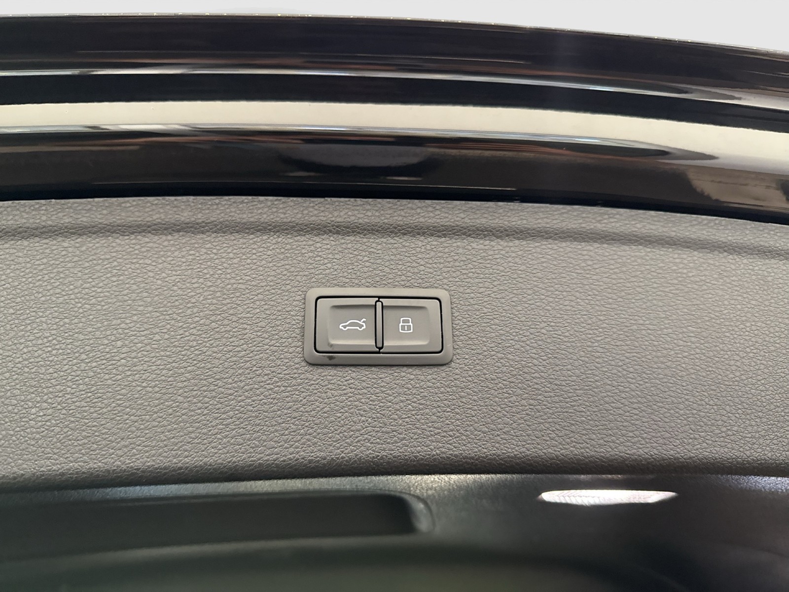 Audi SQ5 Qu. BLACKPAK eSITZE ALU20 eKLAPPE NAVI+