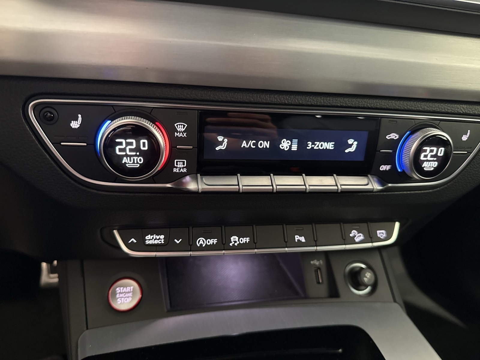 Audi SQ5 Qu. BLACKPAK eSITZE ALU20 eKLAPPE NAVI+