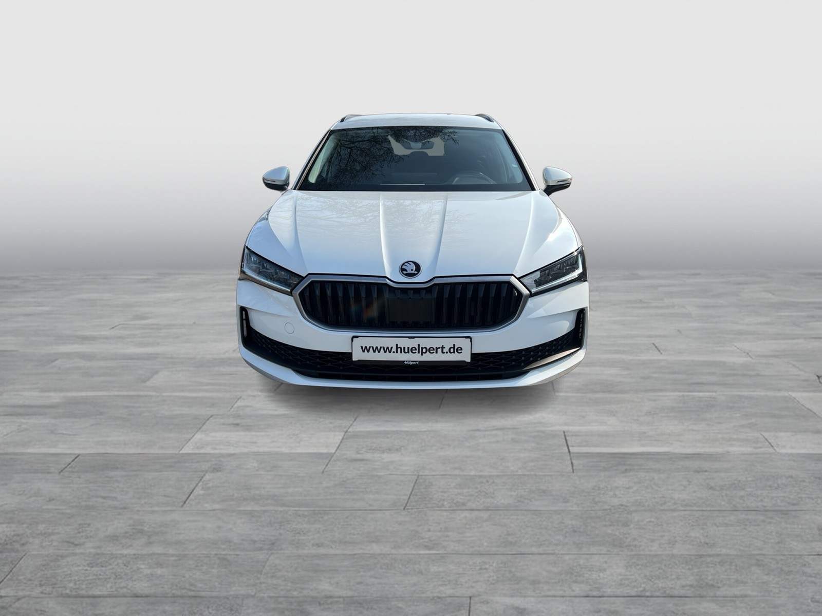 Skoda Superb Combi 1.5eTSI CAM ACC NAVI CARPLAY SITZHZ